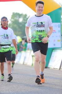 BIB: 1487
                            <button type="button" onclick="openModal(3651996)" class="btn btn-primary btn-sm float-right btn-popup" data-toggle="modal" data-target=".modal-high-quality">
                        <i class="fas fa-shopping-cart"></i> Add to Cart
                    </button>
                                            <button type="button" onclick="isThisMe(3651996, true)" class="btn btn-success btn-sm float-right btn-popup btn-isme hidden" data-toggle="tooltip" data-placement="bottom" title="นี่คือรูปของคุณใช่ไหม คลิกที่นี่เพื่อเอาเข้าอัลบั้ม">
                        <i class="fas fa-plus"></i> Add to album
                    </button>
                    <button type="button" onclick="isThisMe(3651996, false)" class="btn btn-warning btn-sm float-right btn-popup btn-isnotme hidden">
                        <i class="fas fa-ban"></i> Remove from album
                    </button>